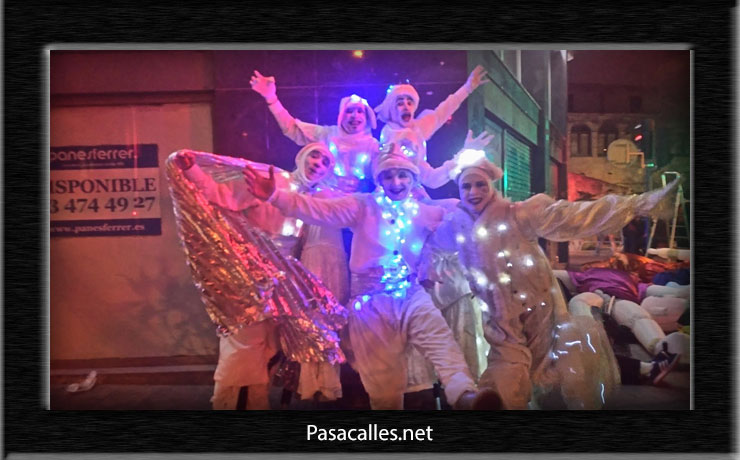 Pasacalles en Sant Sadurní d'Anoia, Barcelona