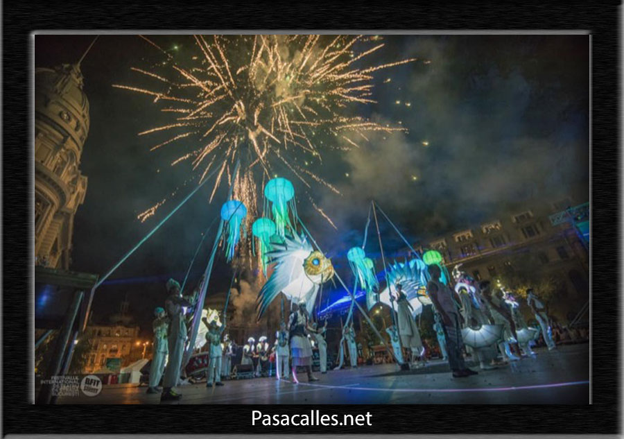 Pasacalles en Badalona, Barcelona