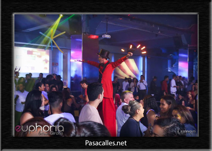 Pasacalles en Gijón, Asturias