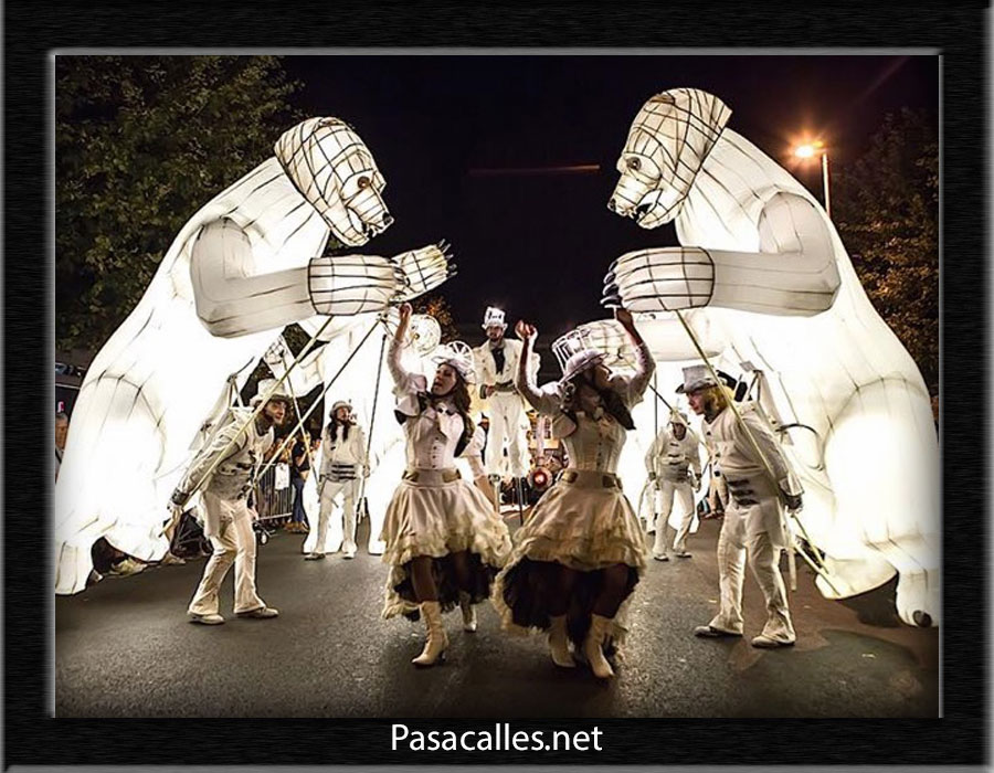Pasacalles en Huertahernando, Guadalajara