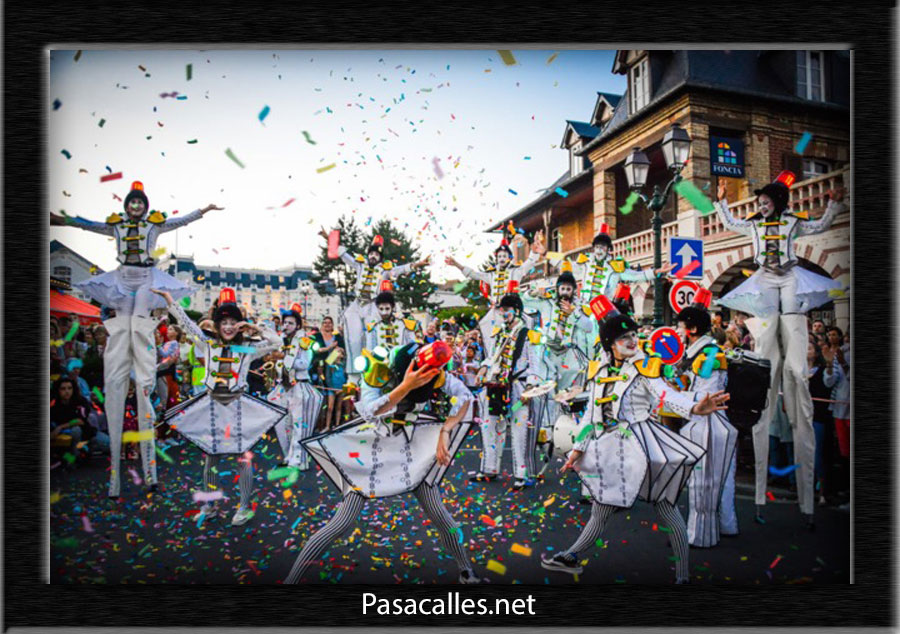 Pasacalles en Vall de Ebo, Alicante