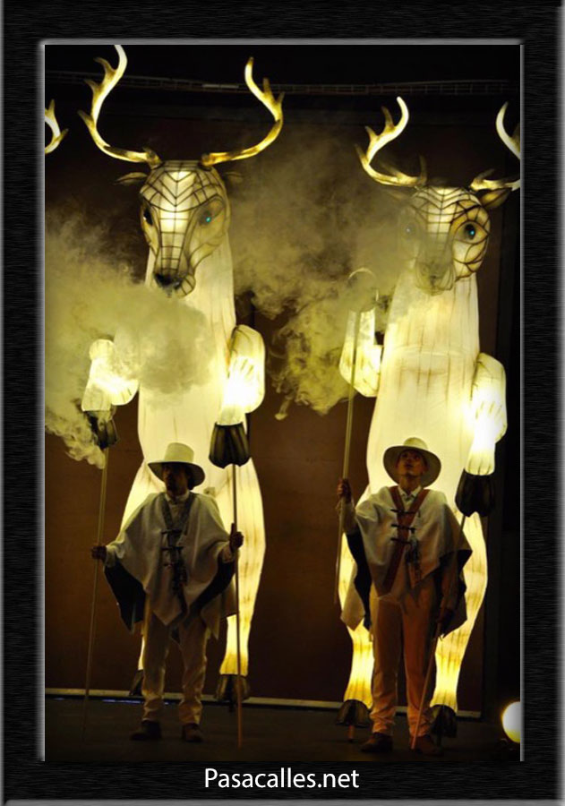 Pasacalles en Maià de Montcal, Gerona