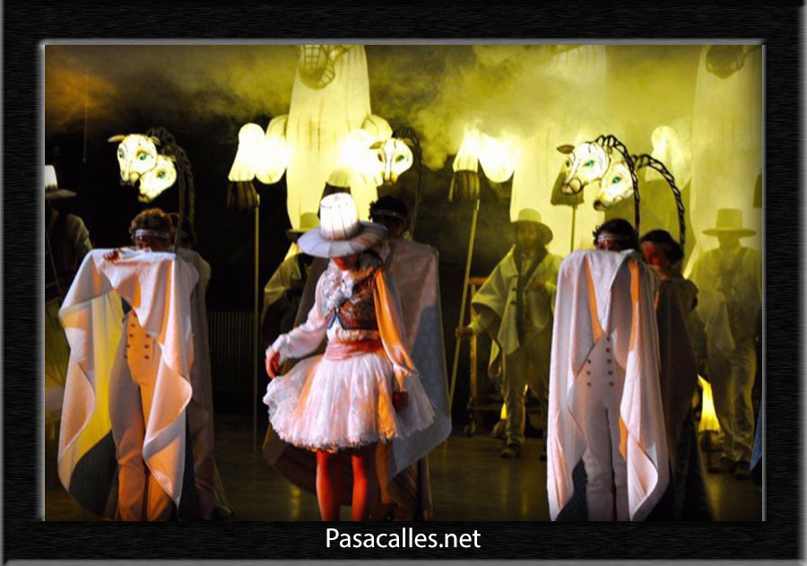 Pasacalles en Curtis, A Coruña