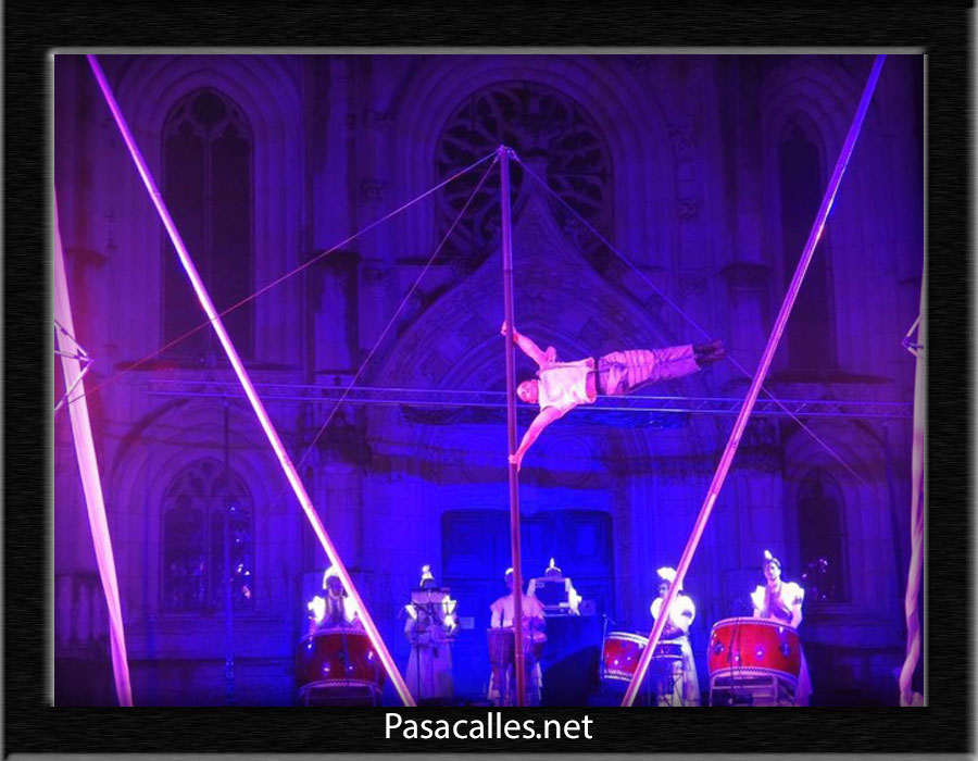 Pasacalles en Sant Aniol de Finestres, Gerona