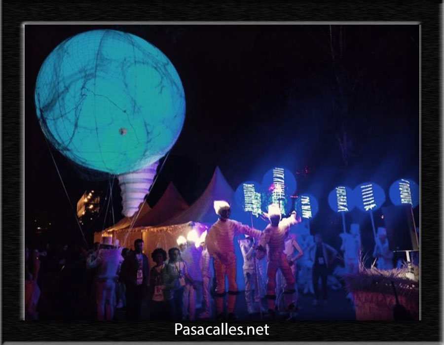 Pasacalles en Valdesotos, Guadalajara